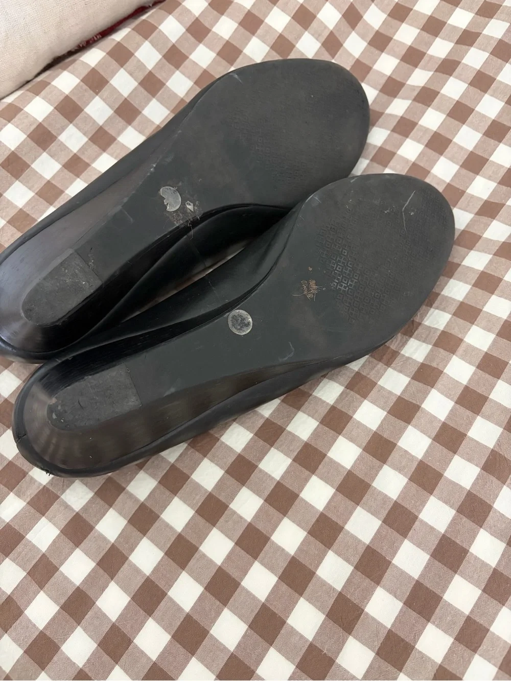 Tory Burch Black Leather Ballet Flats with Logo Accent